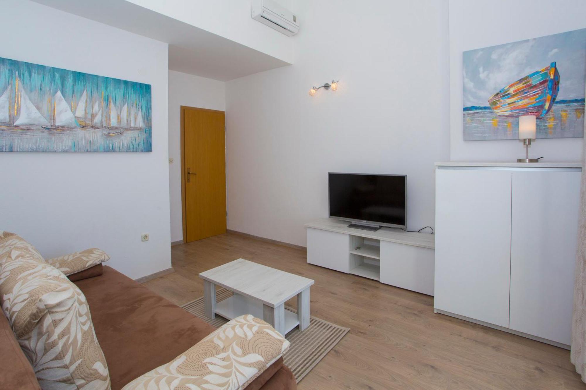 Apartments Dundic Макарска Экстерьер фото